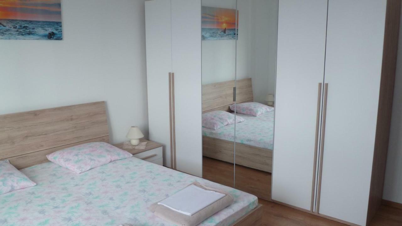 Apartman Helena Senj  Exterior photo